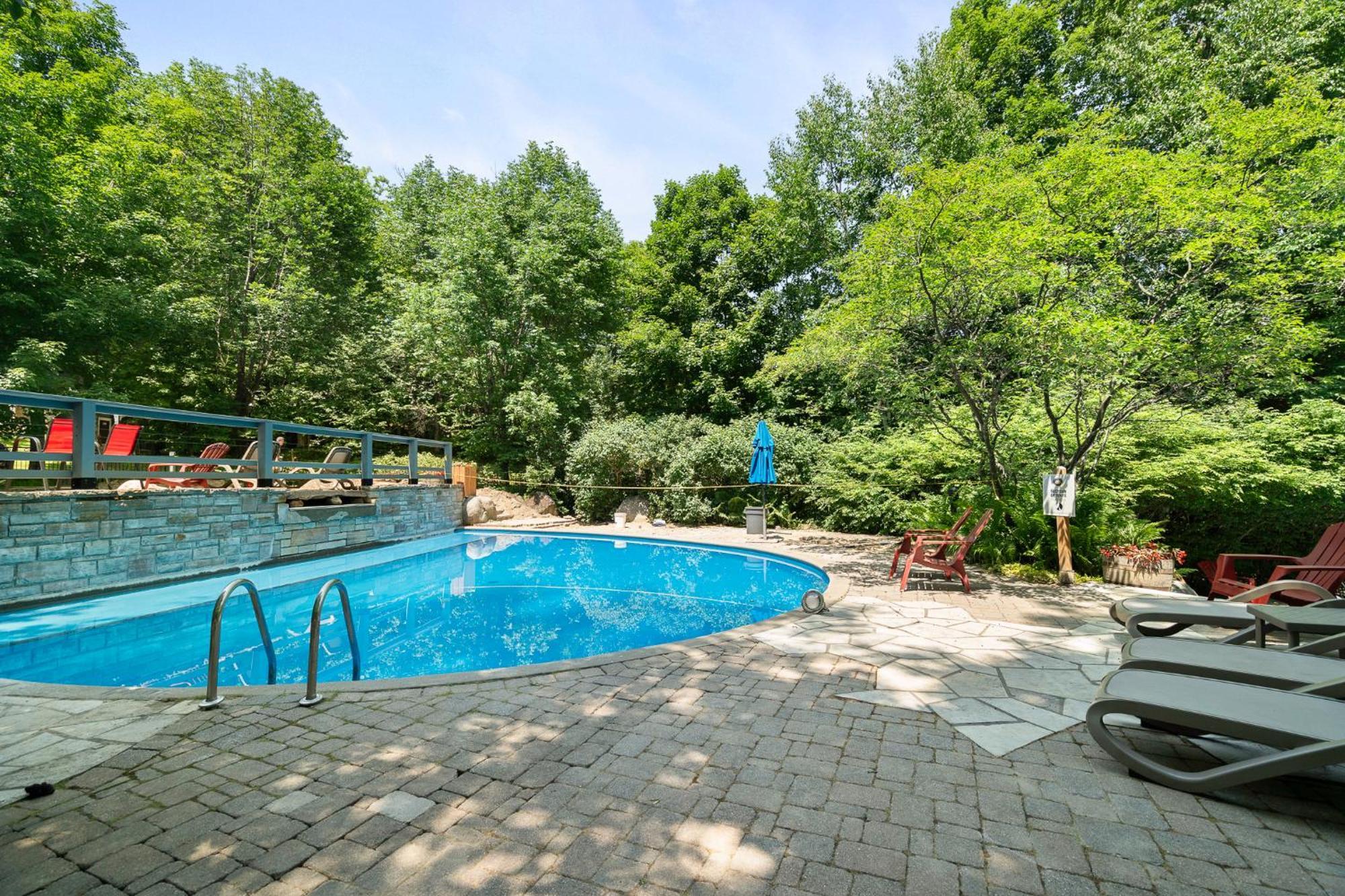 Les Manoirs Wpool & Hot Tub Near Village 120-7 Mont-Tremblant Exteriör bild